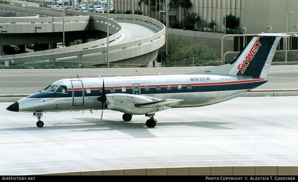 Aircraft Photo of N193SW | Embraer EMB-120RT Brasilia | SkyWest Airlines | AirHistory.net #52530