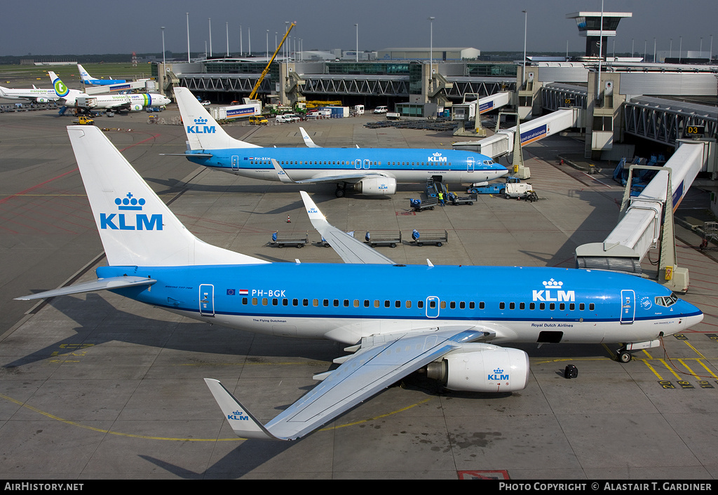 Aircraft Photo of PH-BGK | Boeing 737-7K2 | KLM - Royal Dutch Airlines | AirHistory.net #52543