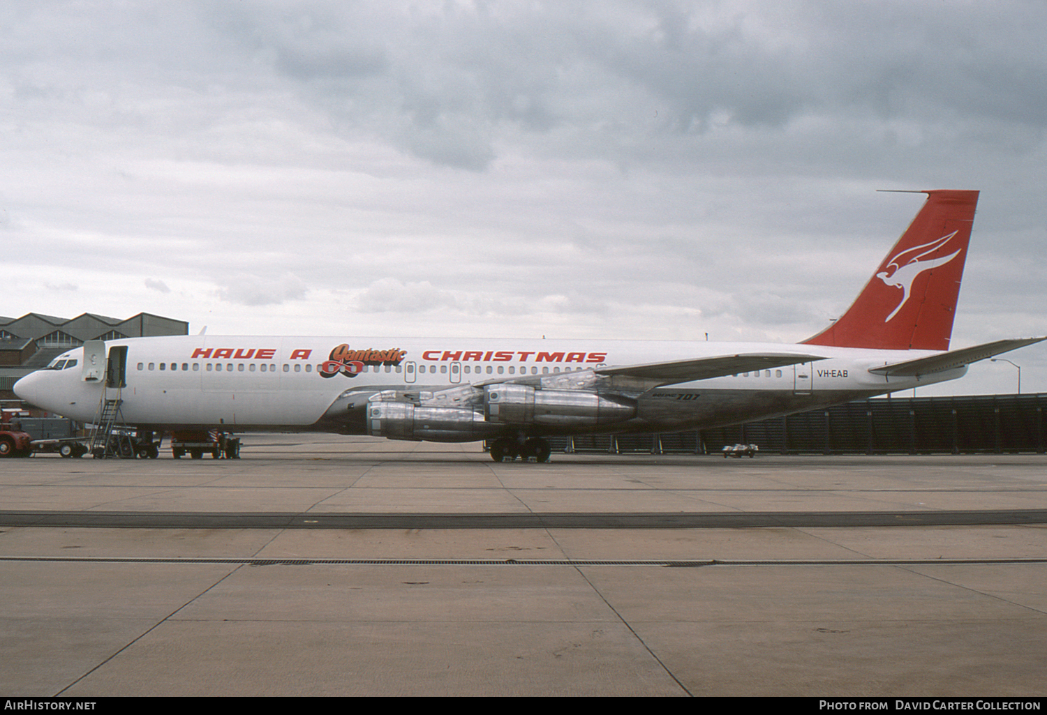 Aircraft Photo of VH-EAB | Boeing 707-338C | Qantas | AirHistory.net #52562