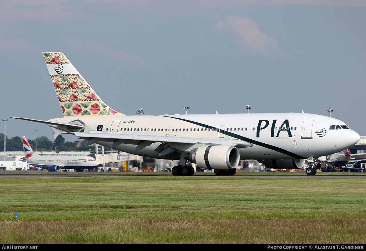 Aircraft Photo of AP-BEU | Airbus A310-308/ET | Pakistan International Airlines - PIA | AirHistory.net #52685