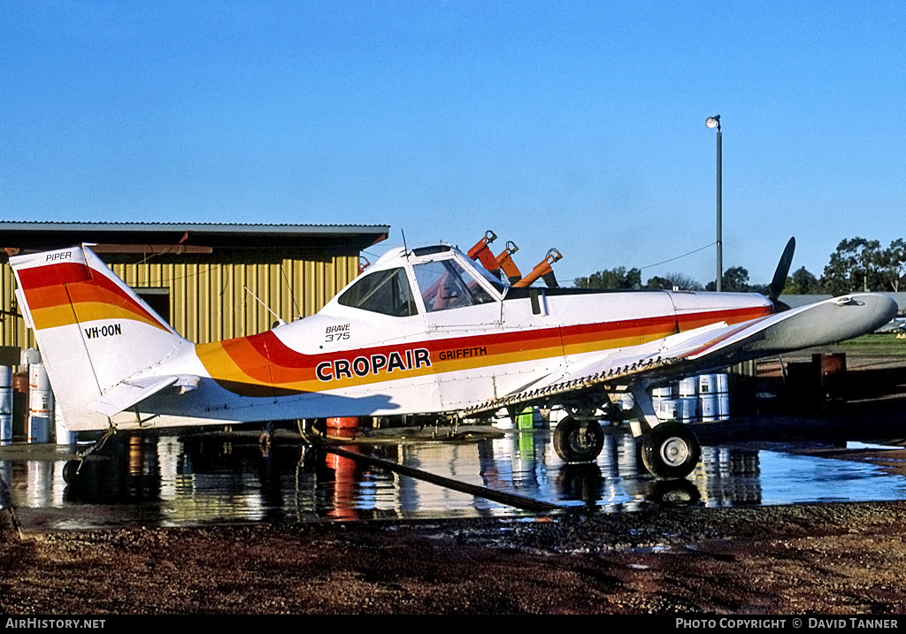 Aircraft Photo of VH-OON | Piper PA-36-375 Brave 375 | Cropair Griffith | AirHistory.net #52955