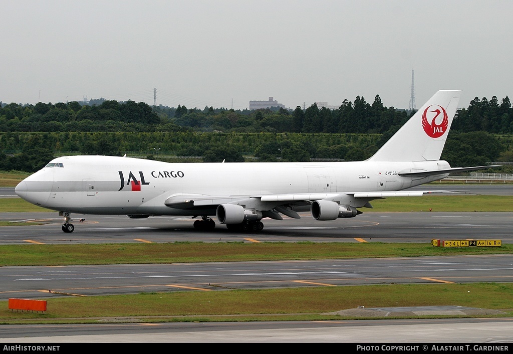 Aircraft Photo of JA8165 | Boeing 747-221F/SCD | Japan Airlines - JAL Cargo | AirHistory.net #52967