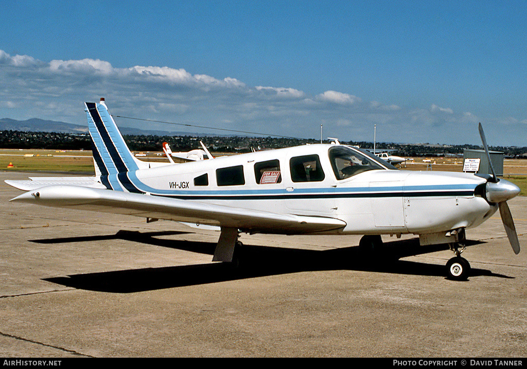 Aircraft Photo of VH-JGX | Piper PA-32R-300 Cherokee Lance | AirHistory.net #52970