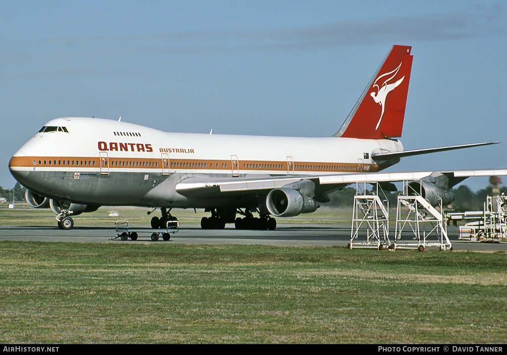 Aircraft Photo of VH-EBE | Boeing 747-238B | Qantas | AirHistory.net #53021