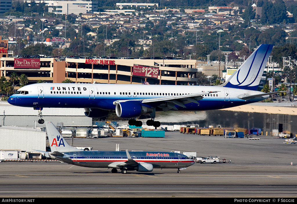 Aircraft Photo of N548UA | Boeing 757-222 | United Airlines | AirHistory.net #53203