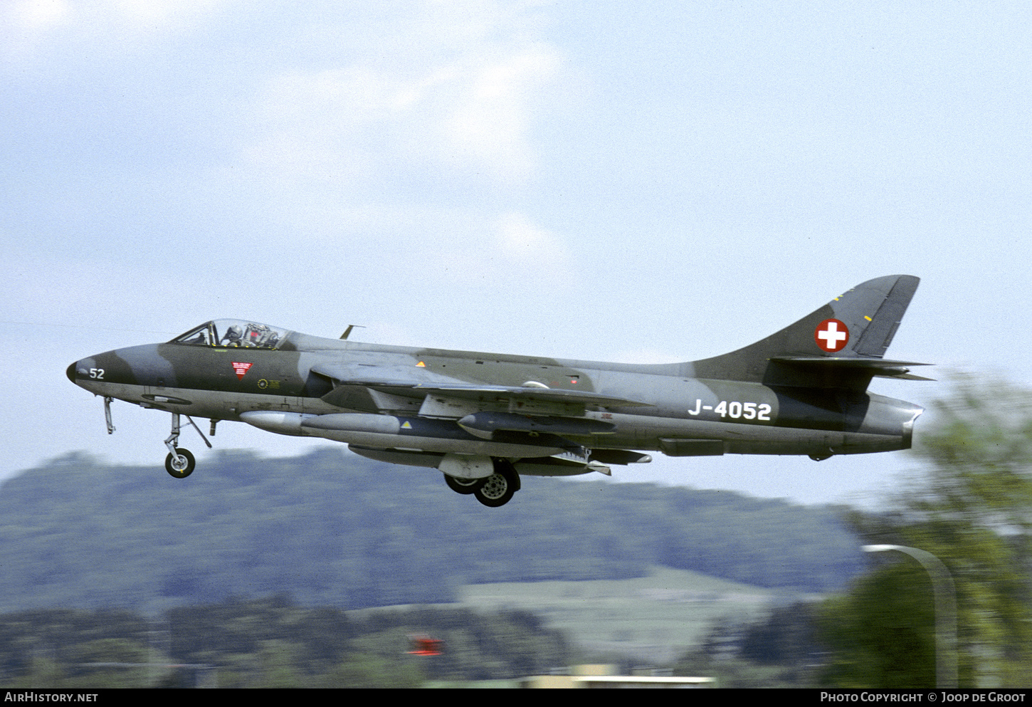 Aircraft Photo of J-4052 | Hawker Hunter F58 | Switzerland - Air Force | AirHistory.net #53280