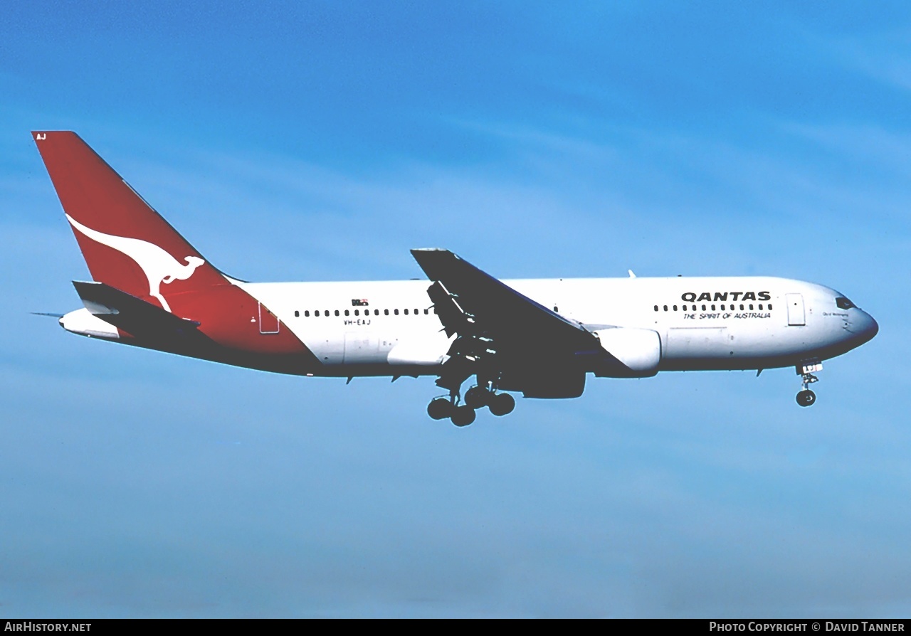 Aircraft Photo of VH-EAJ | Boeing 767-238/ER | Qantas | AirHistory.net #53330