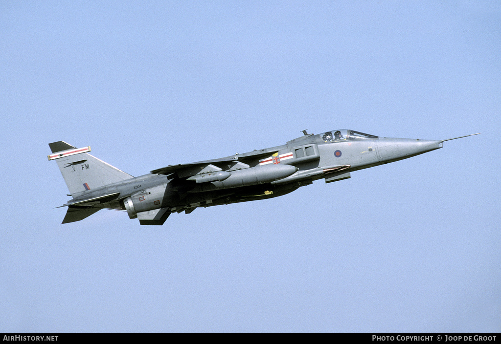 Aircraft Photo of XZ104 | Sepecat Jaguar GR3A | UK - Air Force | AirHistory.net #53340