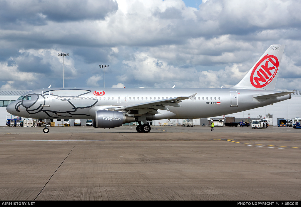 Aircraft Photo of OE-LEE | Airbus A320-214 | Niki | AirHistory.net #53423