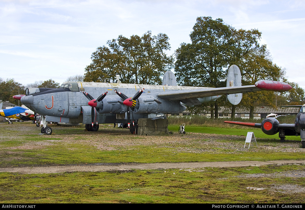 Aircraft Photo of WR982 | Avro 716 Shackleton MR3/3 | UK - Air Force | AirHistory.net #53446