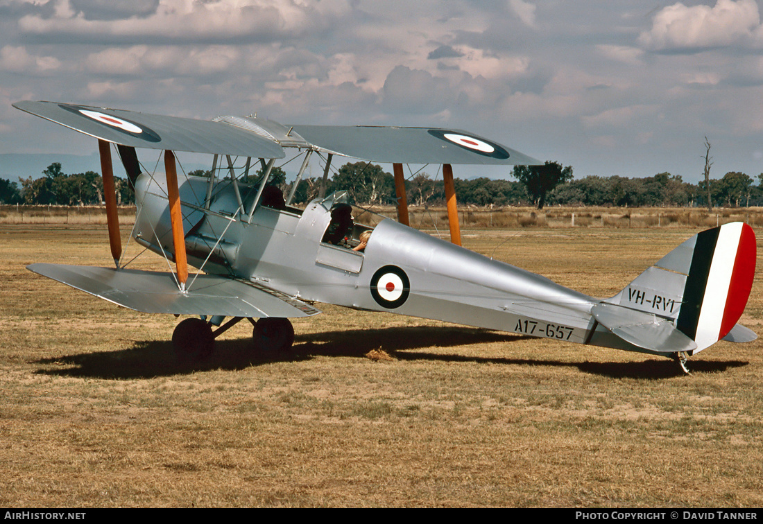 Aircraft Photo of VH-RVI / A17-657 | De Havilland D.H. 82A Tiger Moth | Australia - Air Force | AirHistory.net #53456