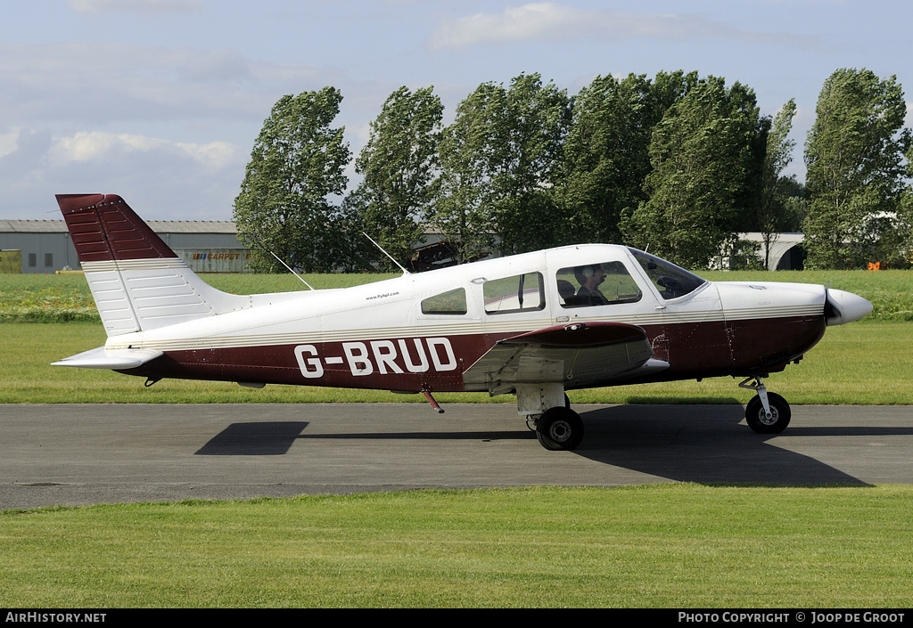Aircraft Photo of G-BRUD | Piper PA-28-181 Archer II | AirHistory.net #53513