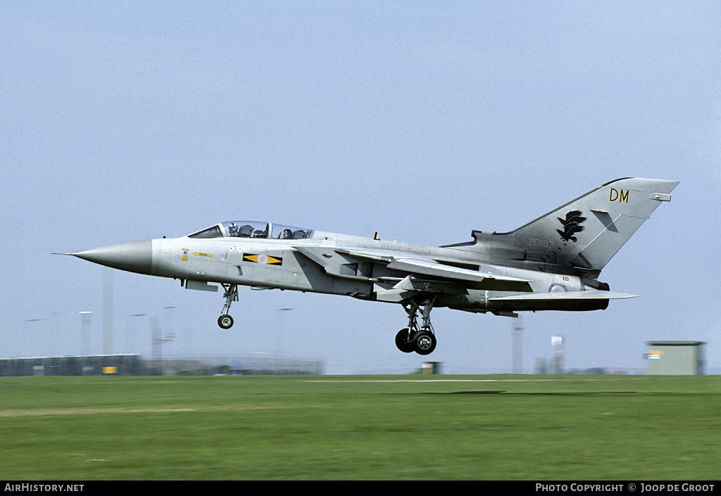 Aircraft Photo of ZE982 | Panavia Tornado F3 | UK - Air Force | AirHistory.net #53527