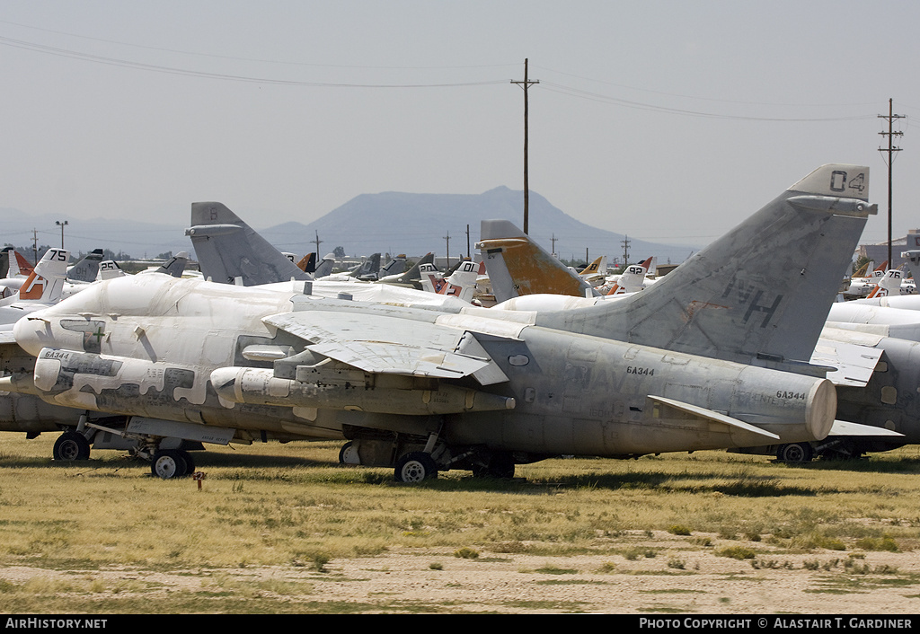 Aircraft Photo of 160874 | Vought A-7E Corsair II | USA - Navy | AirHistory.net #53558