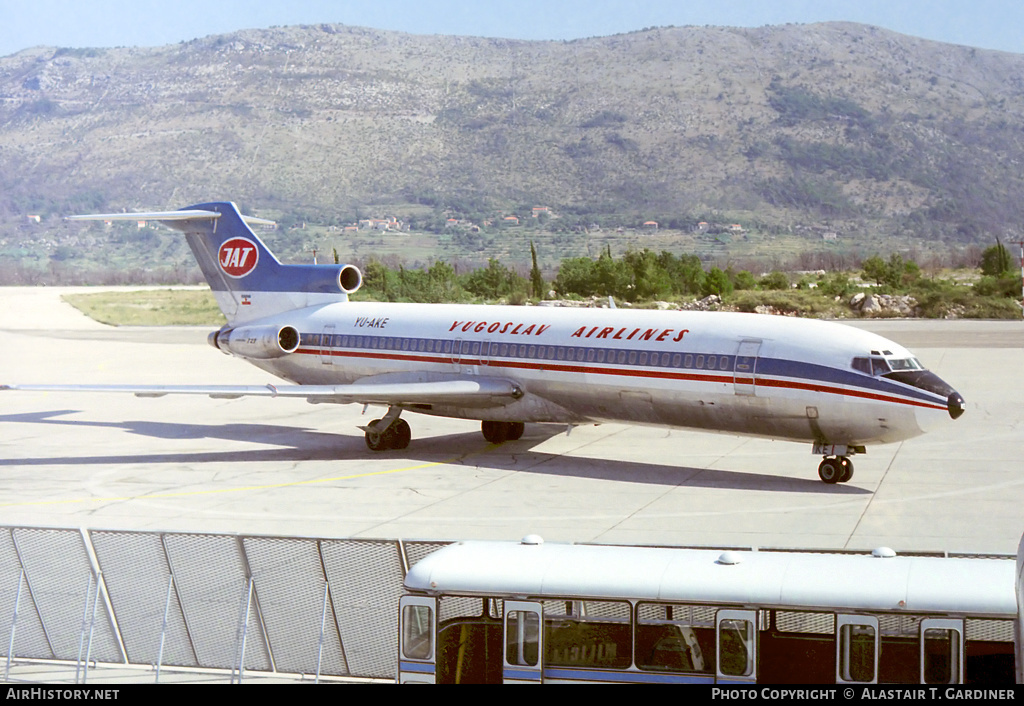 Aircraft Photo of YU-AKE | Boeing 727-2H9/Adv | JAT Yugoslav Airlines - Jugoslovenski Aerotransport | AirHistory.net #53721
