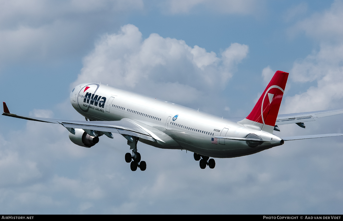 Aircraft Photo of N806NW | Airbus A330-323 | Northwest Airlines | AirHistory.net #53821