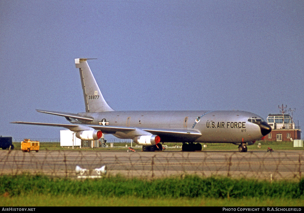 Aircraft Photo of 63-8877 / 38877 | Boeing KC-135A Stratotanker | USA - Air Force | AirHistory.net #53836
