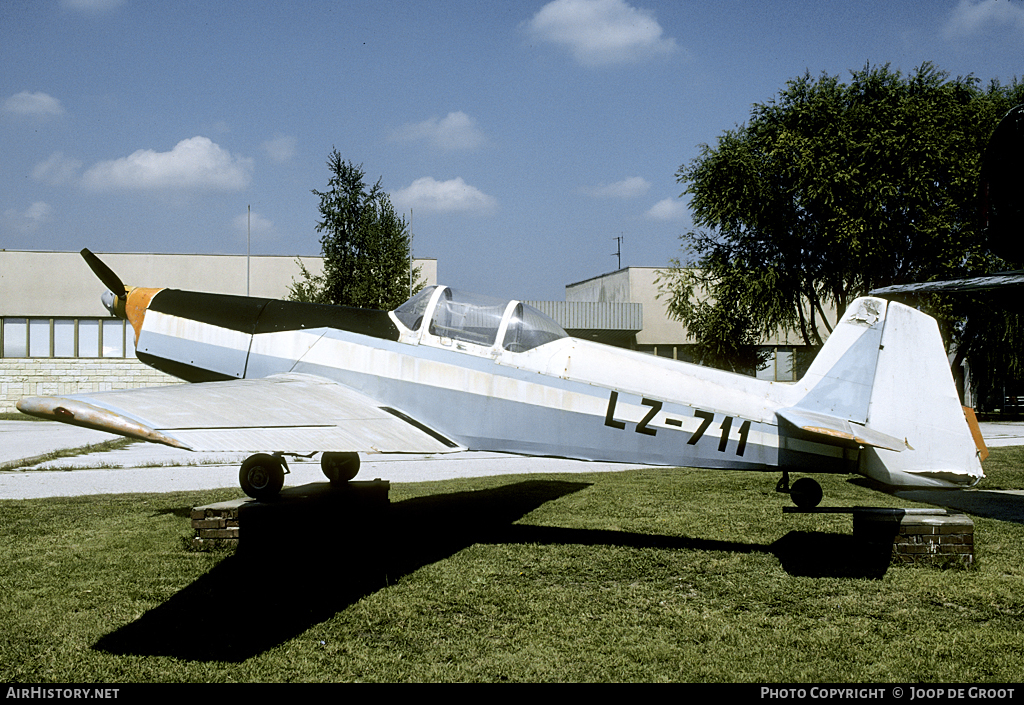 Aircraft Photo of LZ-711 | Zlin Z-526AFS Akrobat Special | AirHistory.net #53842