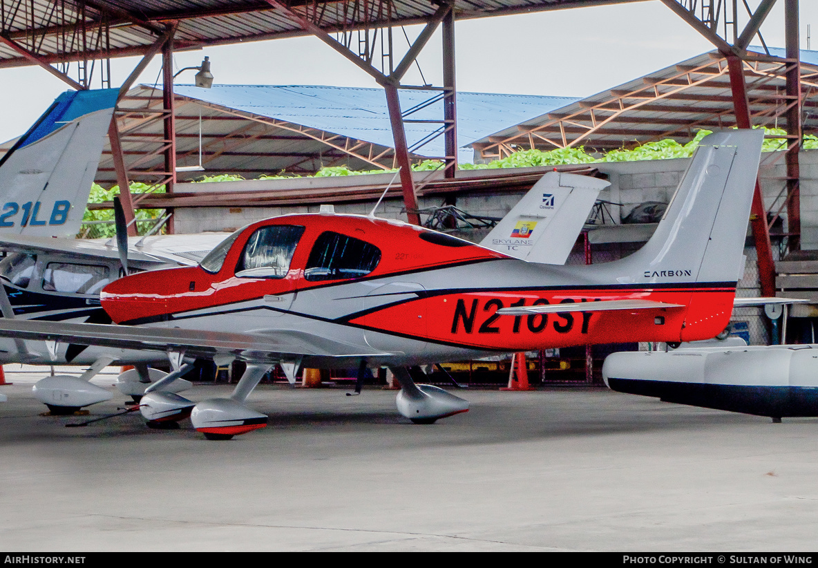 Aircraft Photo of N216SY | Cirrus SR-22T G5-GTS Carbon | AirHistory.net #53867