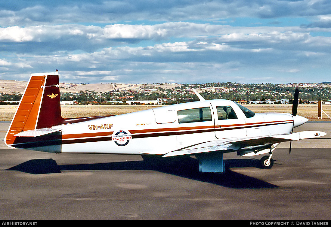 Aircraft Photo of VH-AKF | Mooney M-20J 201 | Royal Aero Club of Western Australia | AirHistory.net #53899