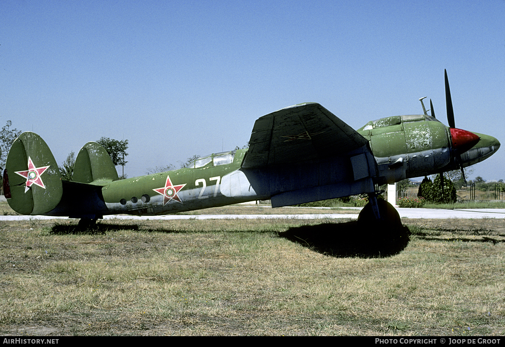 Aircraft Photo of 27 | Tupolev Tu-2T | Bulgaria - Air Force | AirHistory.net #53934