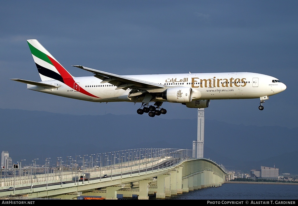 Aircraft Photo of A6-EMI | Boeing 777-21H/ER | Emirates | AirHistory.net #53983