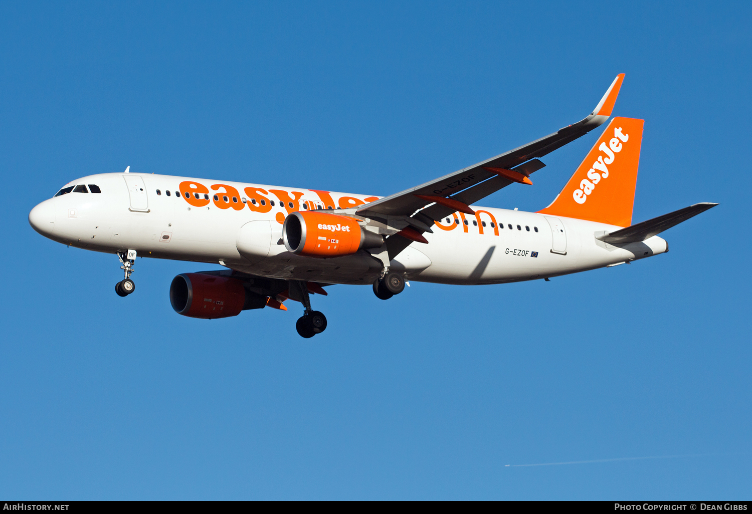 Aircraft Photo of G-EZOF | Airbus A320-214 | EasyJet | AirHistory.net #53988