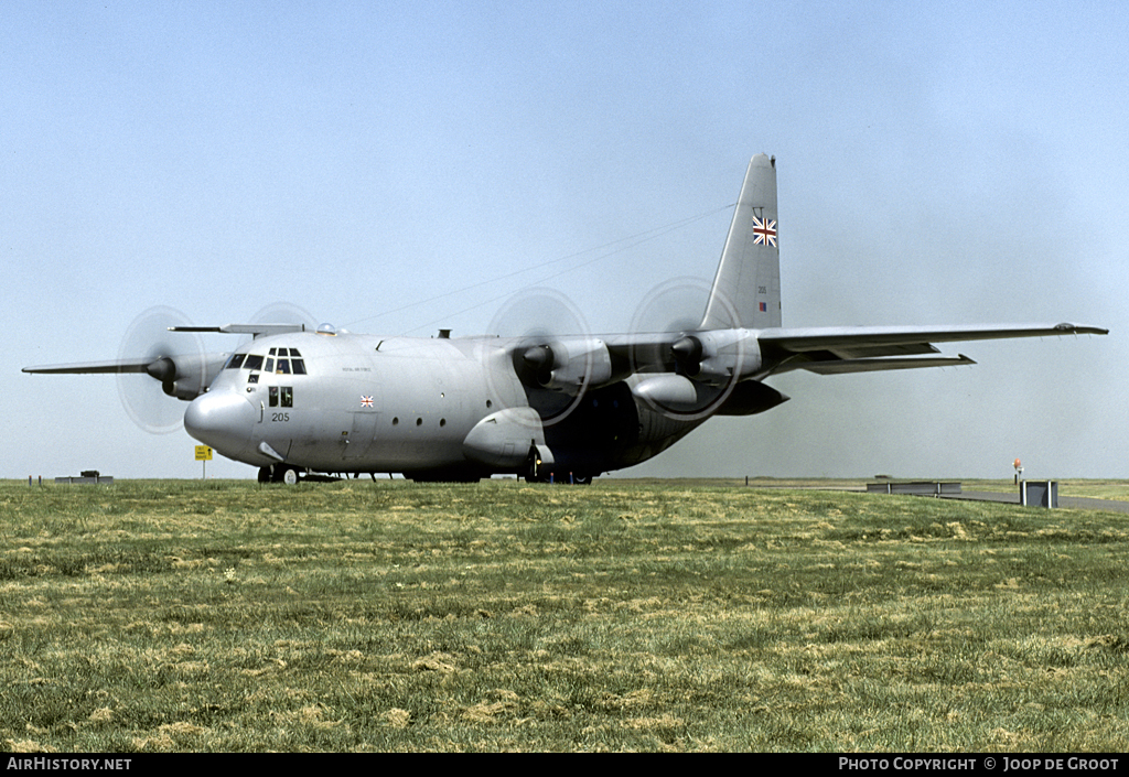 Aircraft Photo of XV205 | Lockheed C-130K Hercules C1 (L-382) | UK - Air Force | AirHistory.net #54169