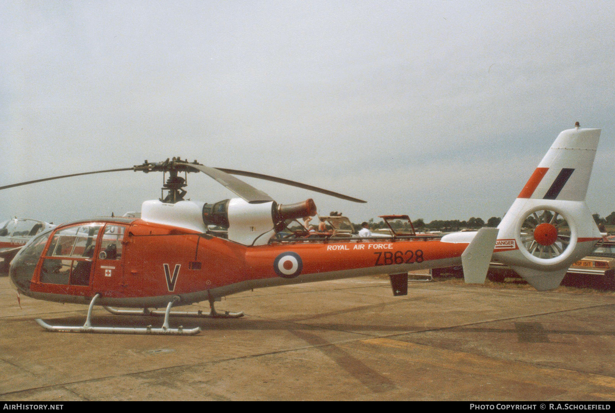 Aircraft Photo of ZB628 | Aerospatiale SA-341D Gazelle HT3 | UK - Air Force | AirHistory.net #54196