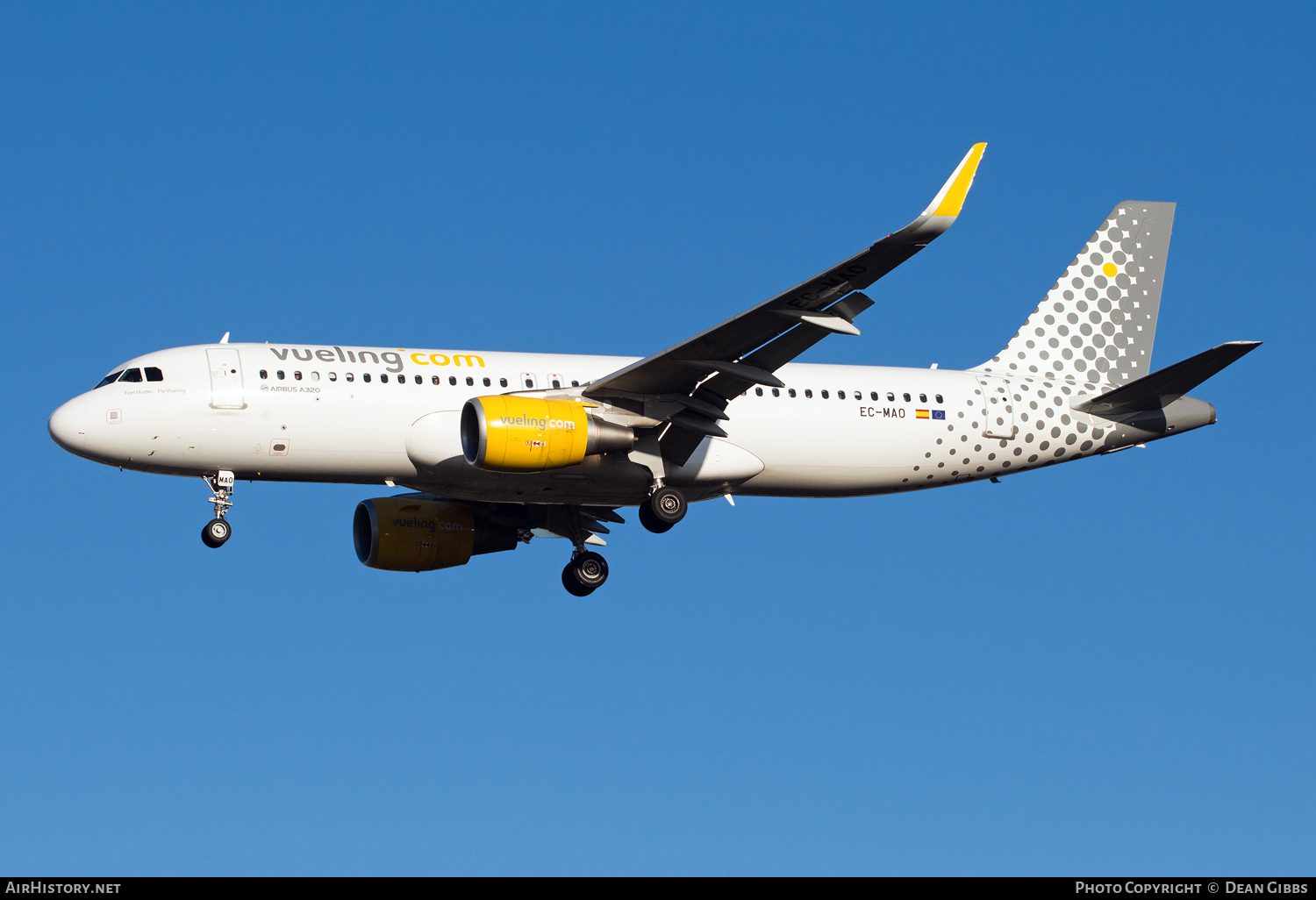 Aircraft Photo of EC-MAO | Airbus A320-214 | Vueling Airlines | AirHistory.net #54238