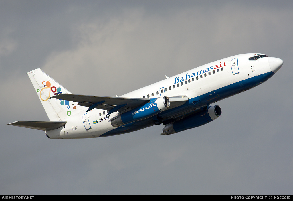 Aircraft Photo of C6-BFM | Boeing 737-2K5/Adv | Bahamasair | AirHistory.net #54266