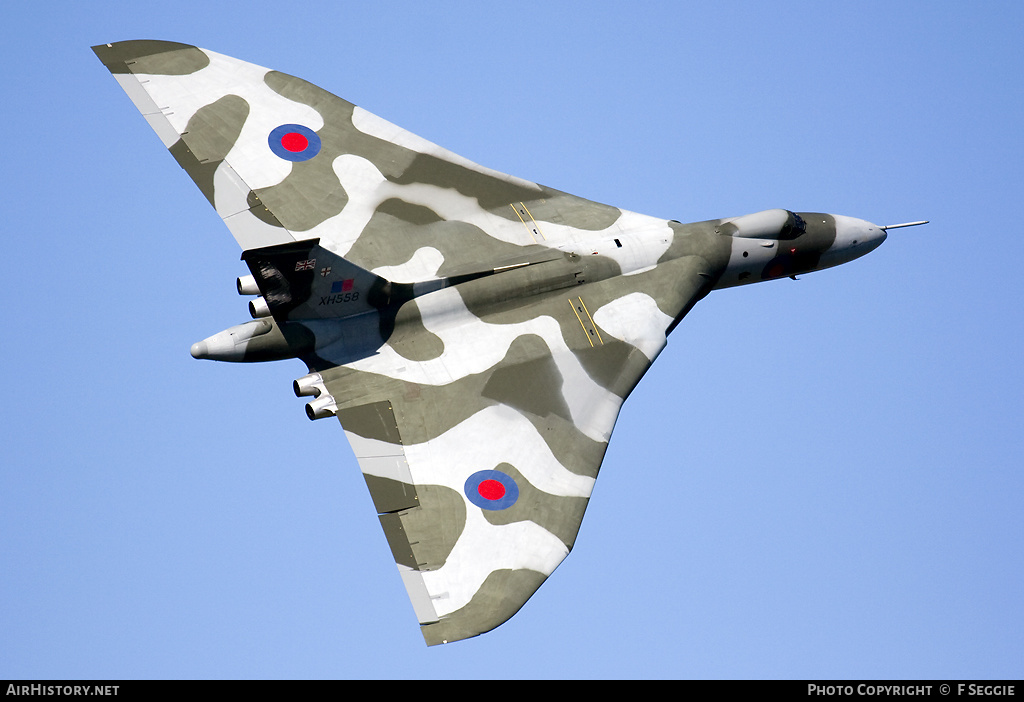 Aircraft Photo of G-VLCN / XH558 | Avro 698 Vulcan B.2 | UK - Air Force | AirHistory.net #54371