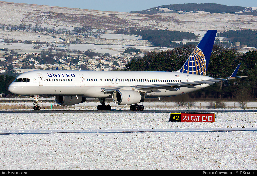 Aircraft Photo of N18112 | Boeing 757-224 | United Airlines | AirHistory.net #54494