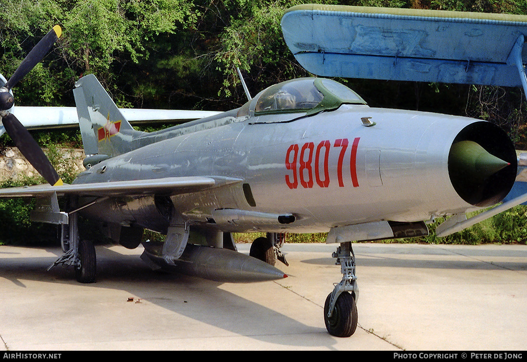 Aircraft Photo of 98071 | Mikoyan-Gurevich MiG-21F-13 | China - Air Force | AirHistory.net #54558