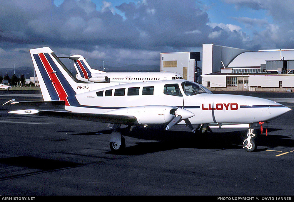 Aircraft Photo of VH-OAS | Cessna 402C | Lloyd Aviation | AirHistory.net #54649