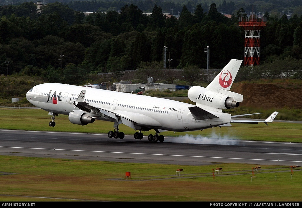 Aircraft Photo of JA8586 | McDonnell Douglas MD-11 | Japan Airlines - JAL | AirHistory.net #54707