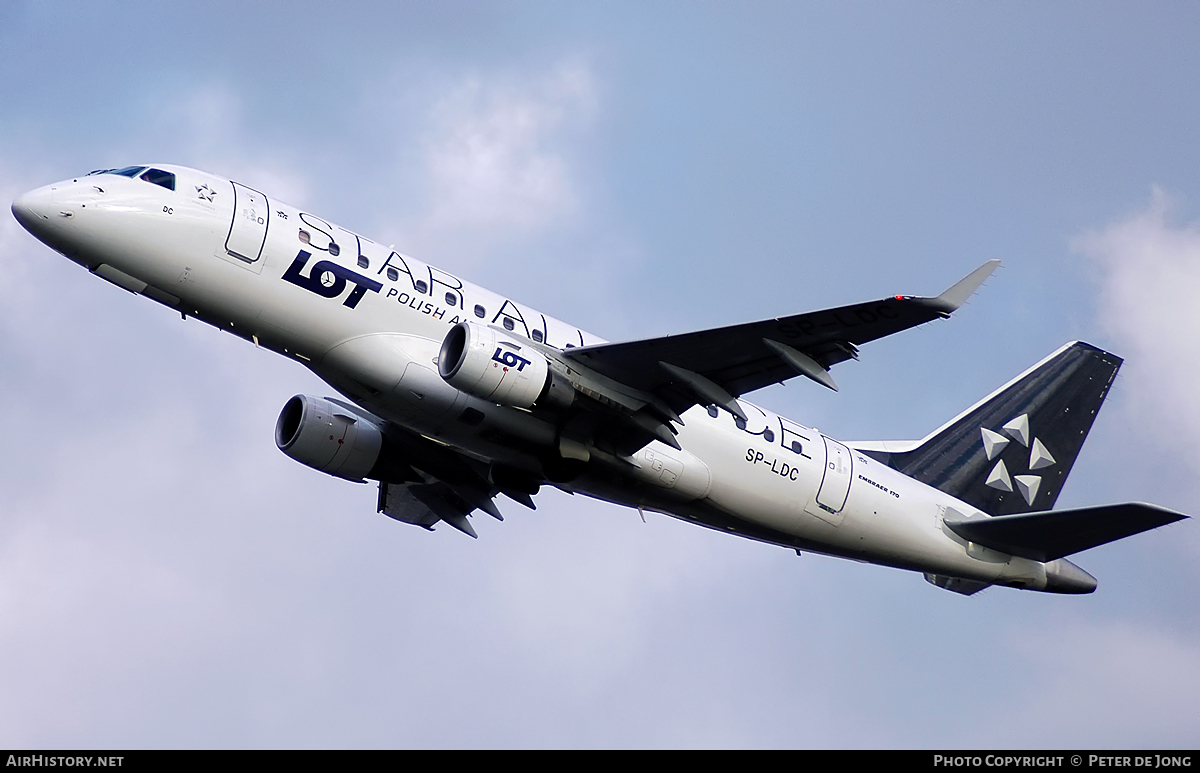 Aircraft Photo of SP-LDC | Embraer 170STD (ERJ-170-100STD) | LOT Polish Airlines - Polskie Linie Lotnicze | AirHistory.net #54784