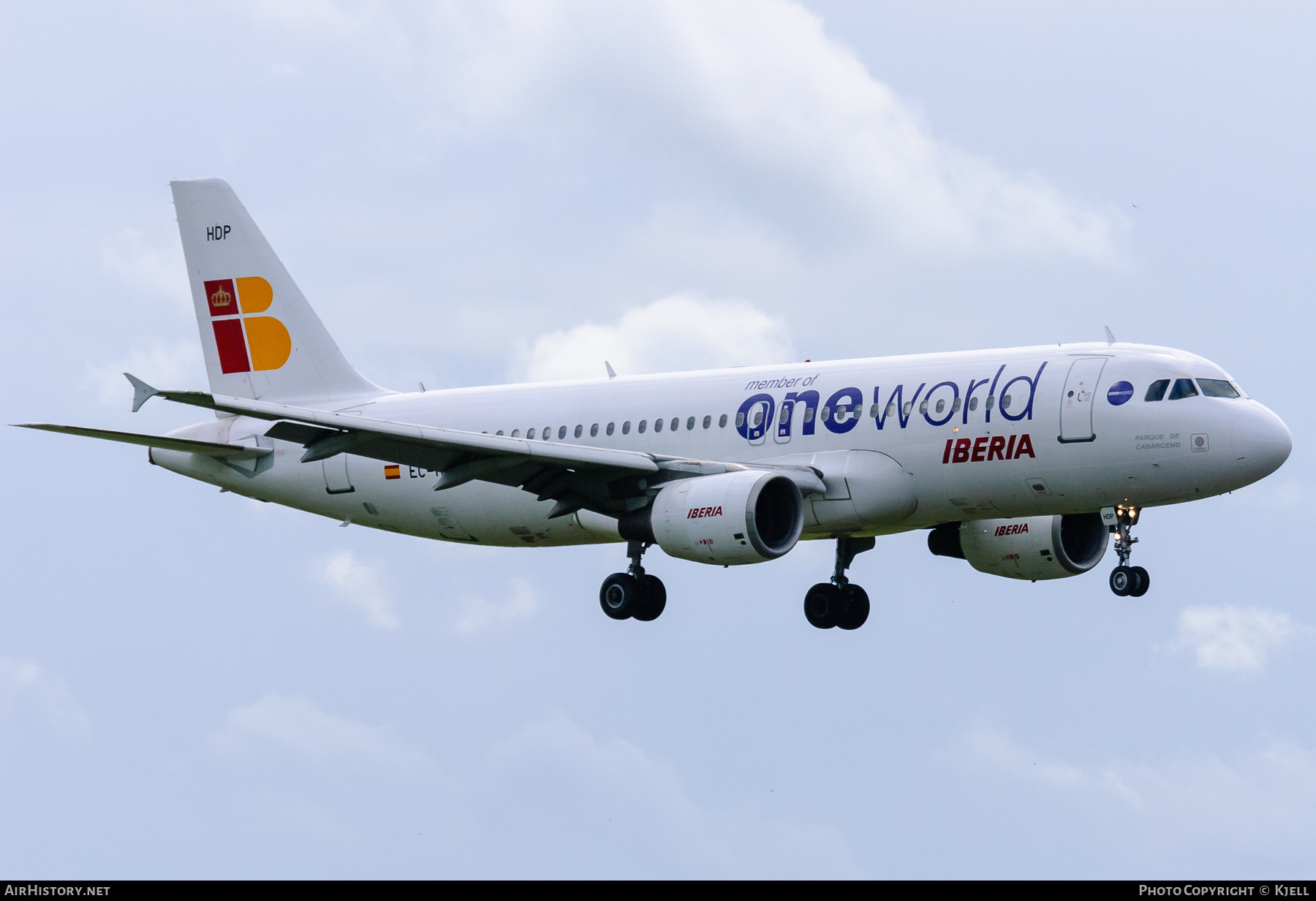 Aircraft Photo of EC-HDP | Airbus A320-214 | Iberia | AirHistory.net #54804