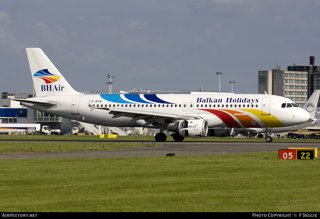 Aircraft Photo of LZ-BHB | Airbus A320-211 | Balkan Holidays Air - BH Air | AirHistory.net #54907