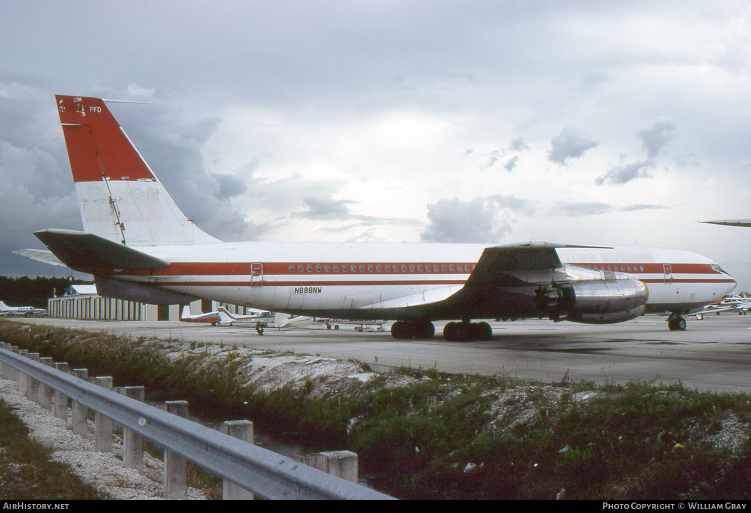 Aircraft Photo of N888NW | Boeing 707-436 | AirHistory.net #55010