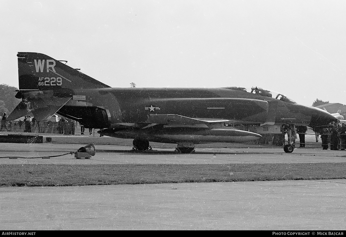 Aircraft Photo of 66-0229 / AF66-229 | McDonnell F-4D Phantom II | USA - Air Force | AirHistory.net #55048