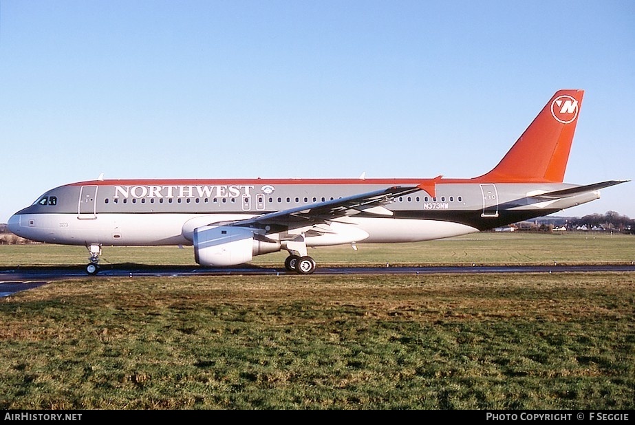 Aircraft Photo of N373NW | Airbus A320-212 | Northwest Airlines | AirHistory.net #55065