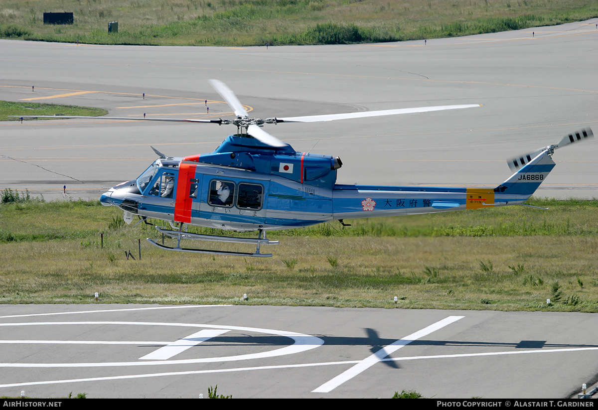 Aircraft Photo of JA6868 | Bell 412EP | Osaka Prefecture Police | AirHistory.net #55202