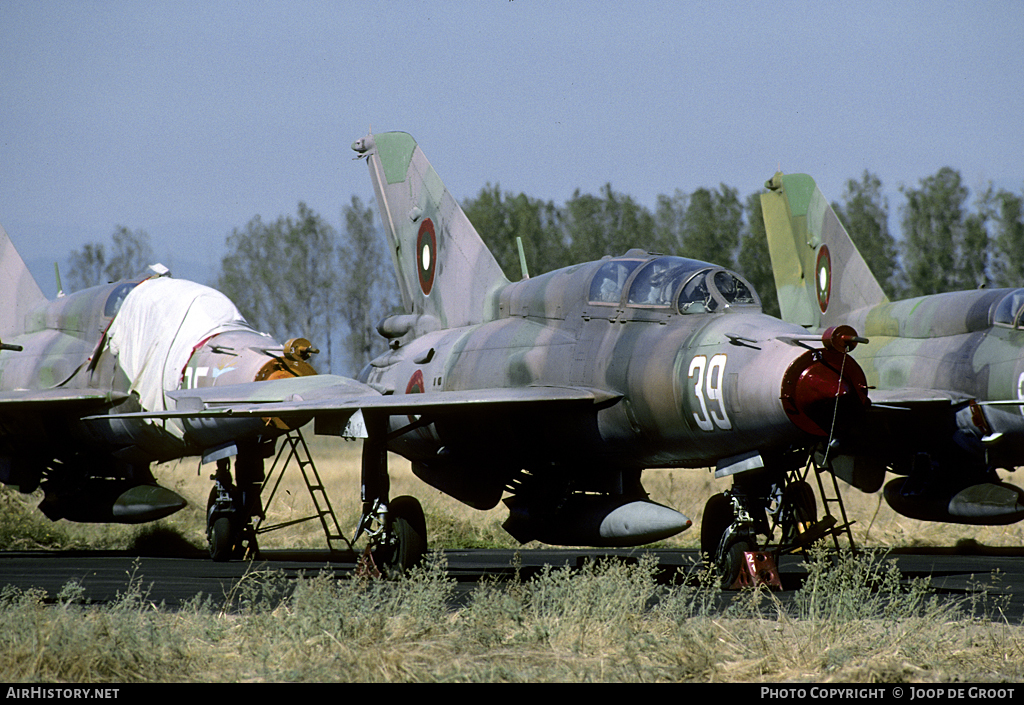 Aircraft Photo of 39 | Mikoyan-Gurevich MiG-21UM | Bulgaria - Air Force | AirHistory.net #55353
