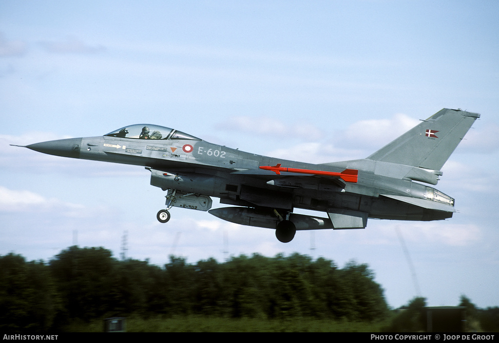 Aircraft Photo of E-602 | General Dynamics F-16A Fighting Falcon | Denmark - Air Force | AirHistory.net #55444