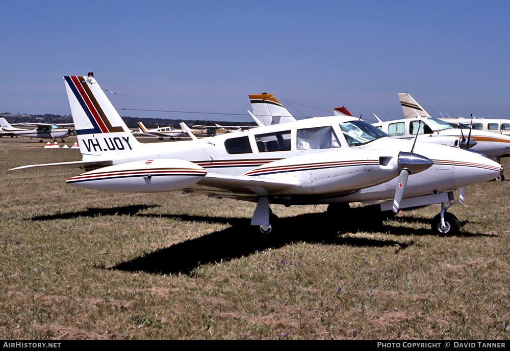 Aircraft Photo of VH-UOY | Piper PA-30-160 Twin Comanche B | AirHistory.net #55465