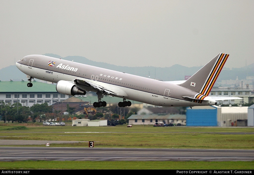 Aircraft Photo of HL7247 | Boeing 767-38E | Asiana Airlines | AirHistory.net #55509