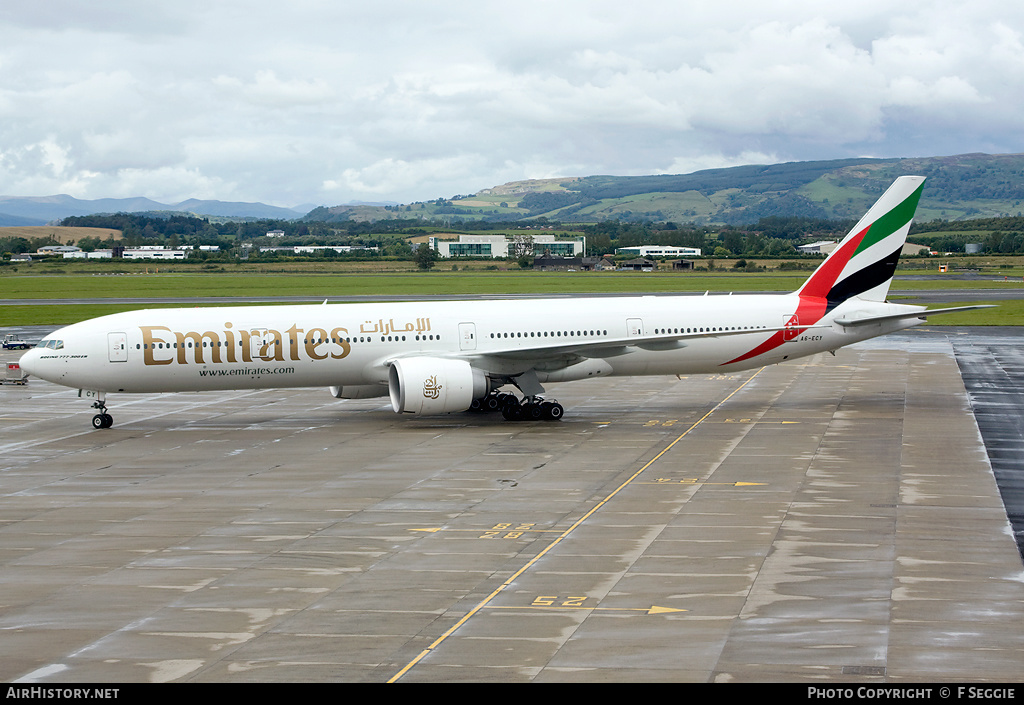 Aircraft Photo of A6-ECY | Boeing 777-31H/ER | Emirates | AirHistory.net #55603