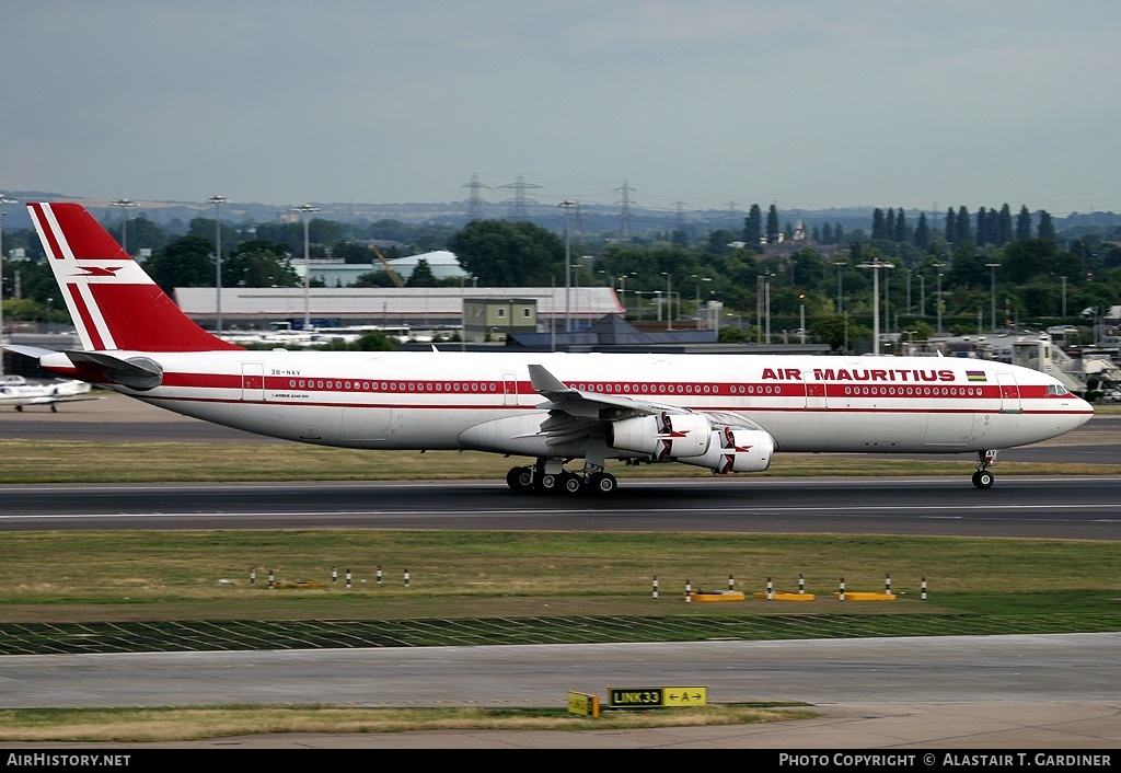Aircraft Photo of 3B-NAV | Airbus A340-312 | Air Mauritius | AirHistory.net #55764