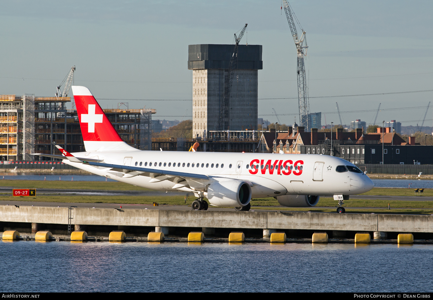 Aircraft Photo of HB-JBA | Bombardier CSeries CS100 (BD-500-1A10) | Swiss International Air Lines | AirHistory.net #55812